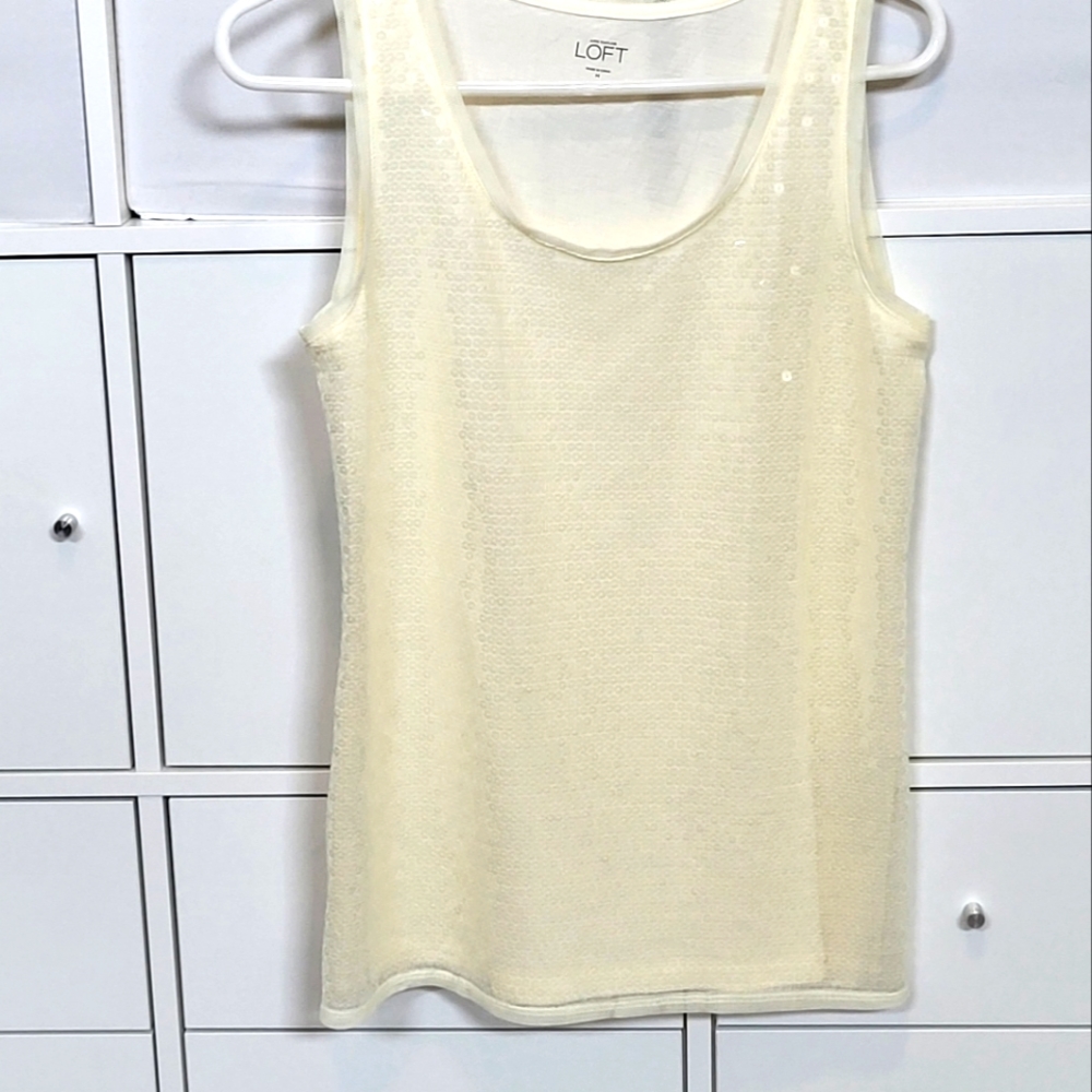 Loft sleeveless top size medium Ivory with clear sequins